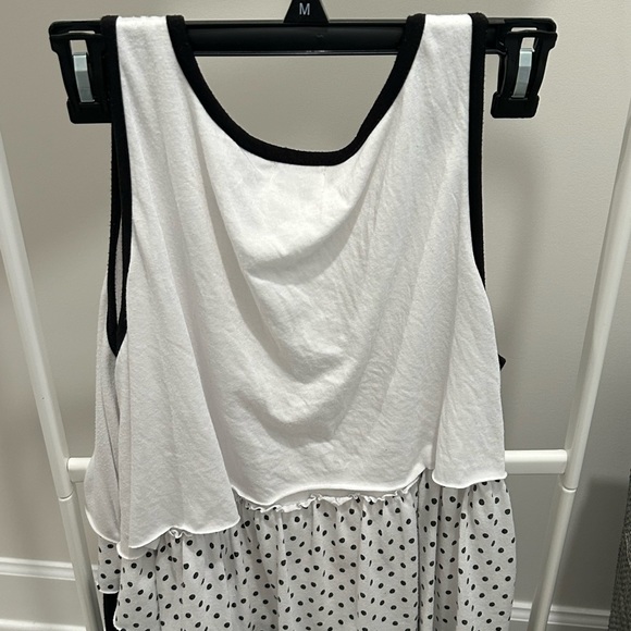 Black-and-white layered tunic top - Picture 3 of 4